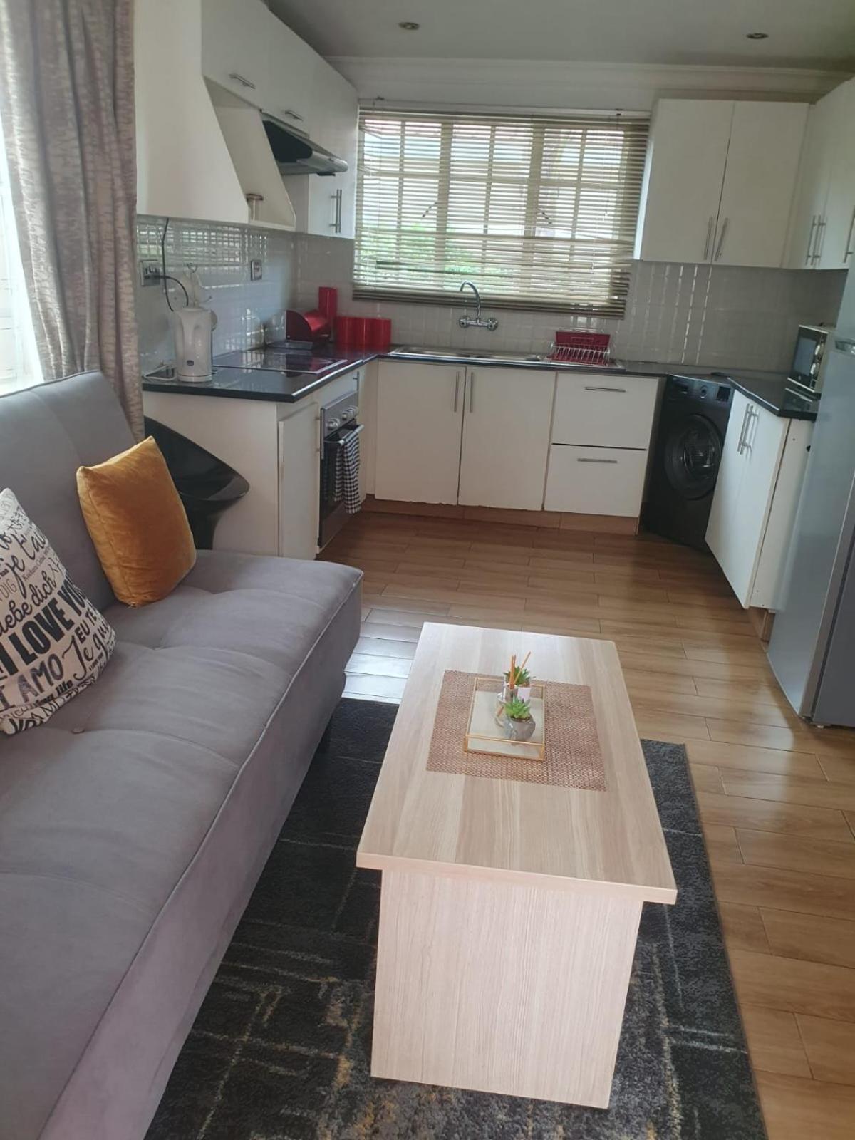 Crystal Apartments ليلونغوي المظهر الخارجي الصورة